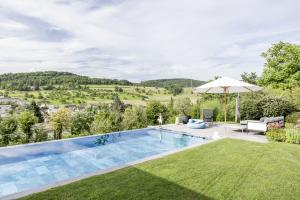 Infinity Pool